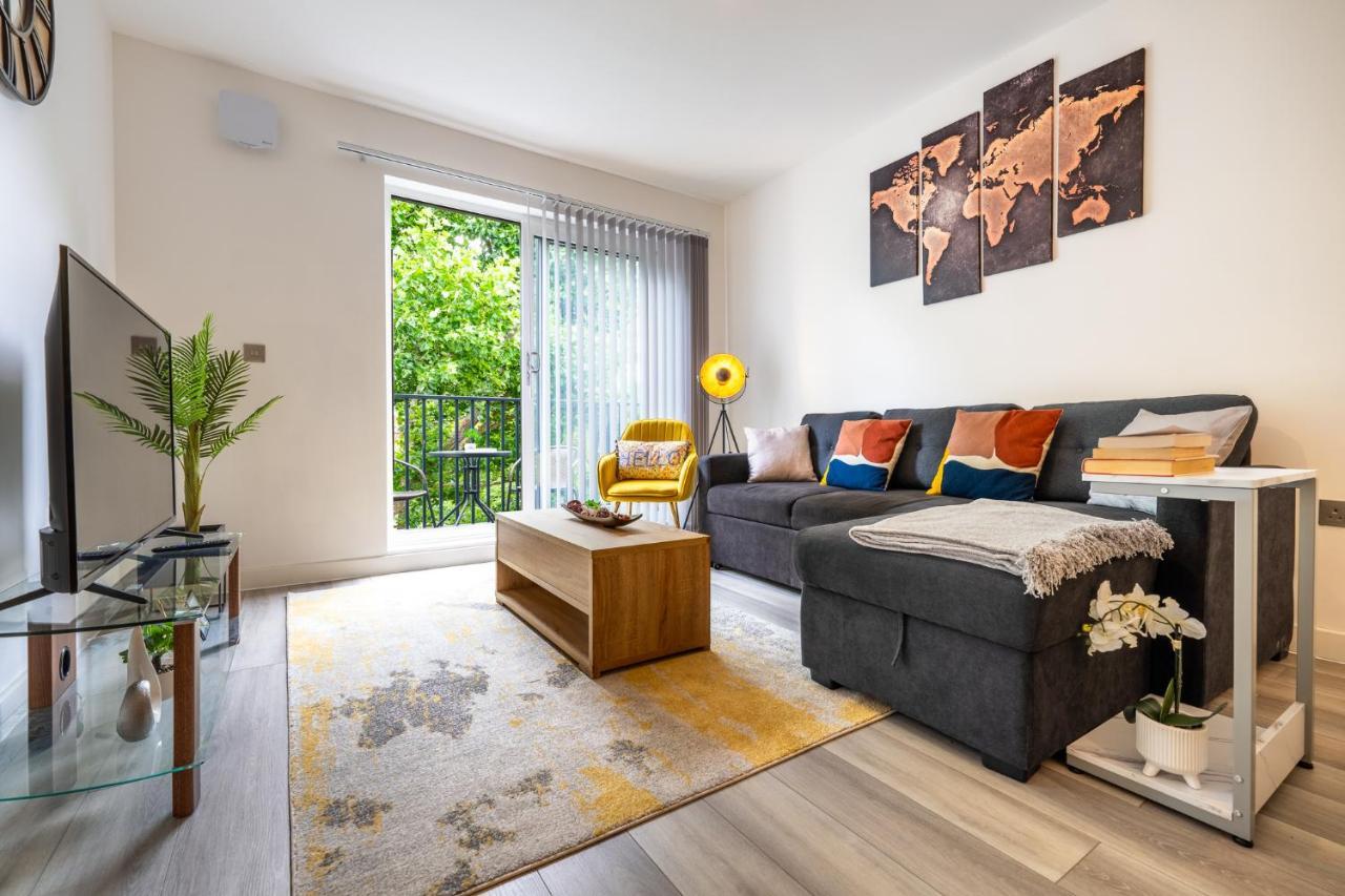 Ashview 6 - Heathrow - Windsor - Free Parking Apartman Staines-upon-Thames Kültér fotó